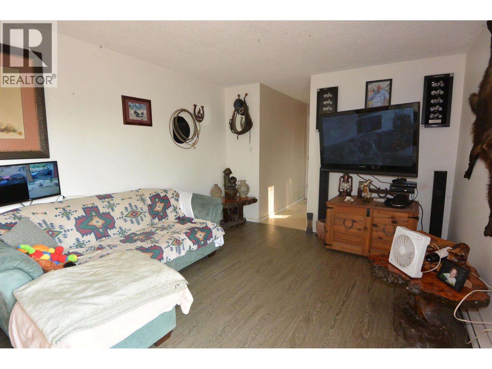 1709 Riverside Street Property Photo 32