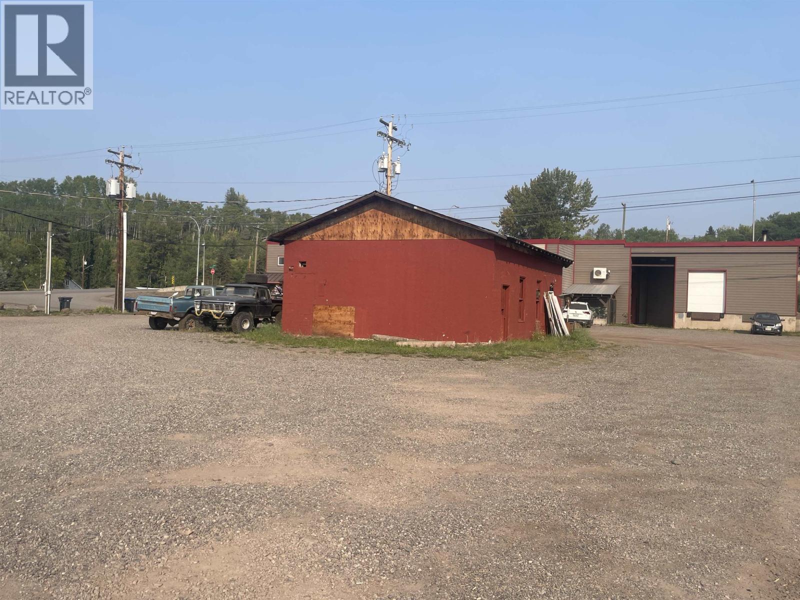 1709 Riverside Street Property Photo 39