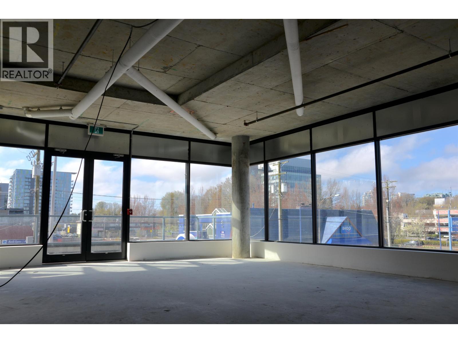 330 8119 Park Road Property Photo 4