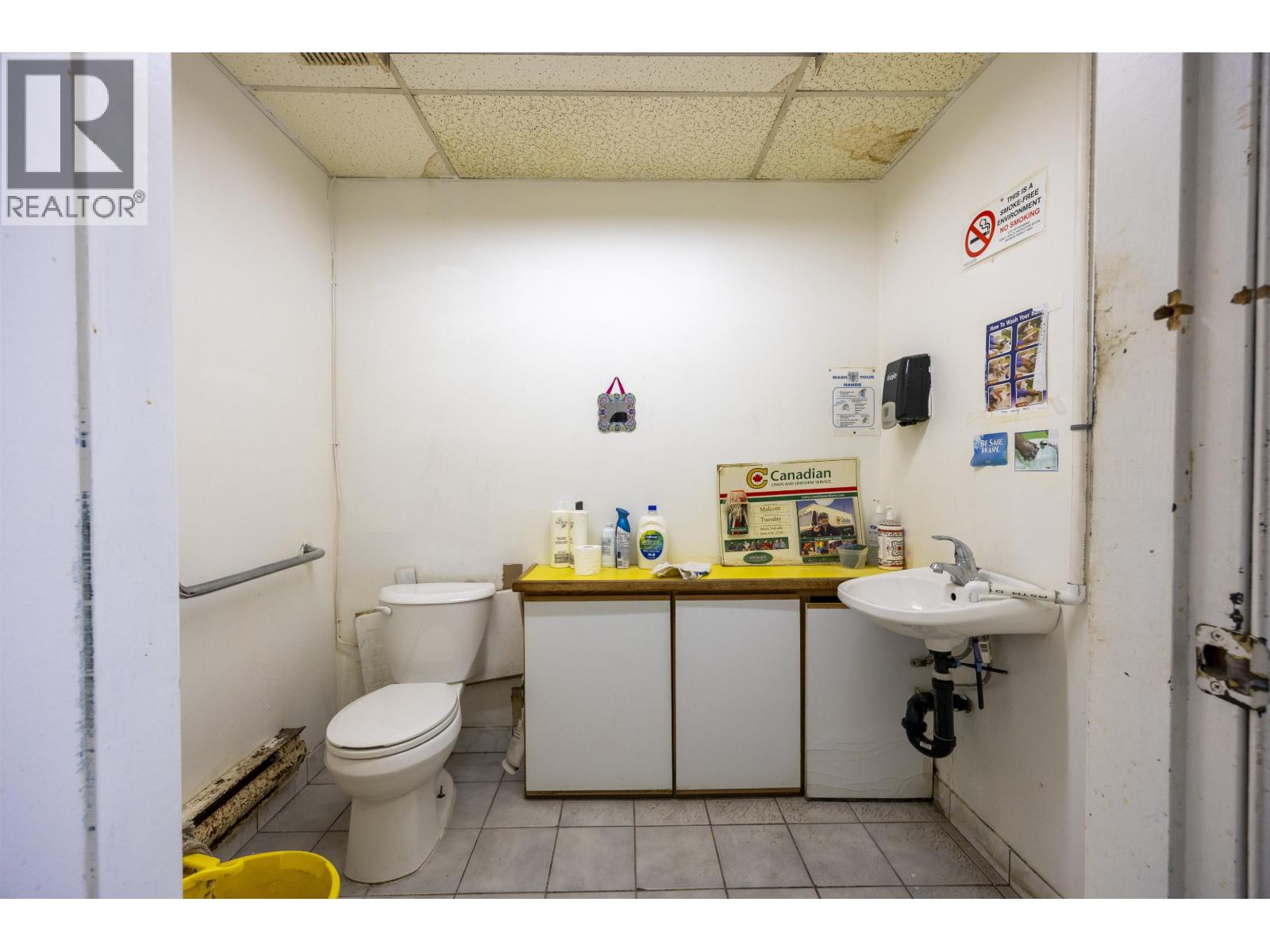 C8073069 Property Photo 10