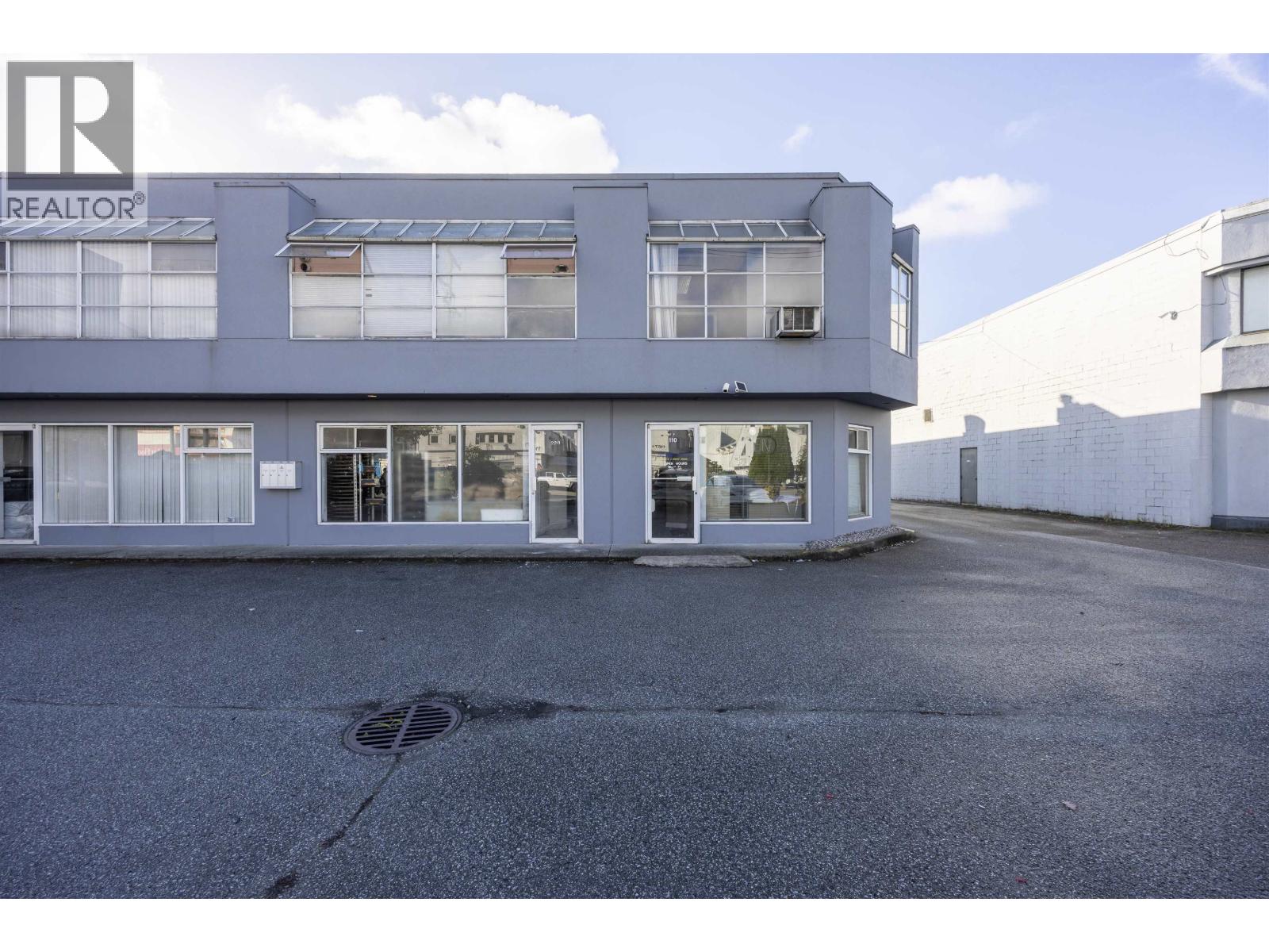 C8073069 Property Photo 24
