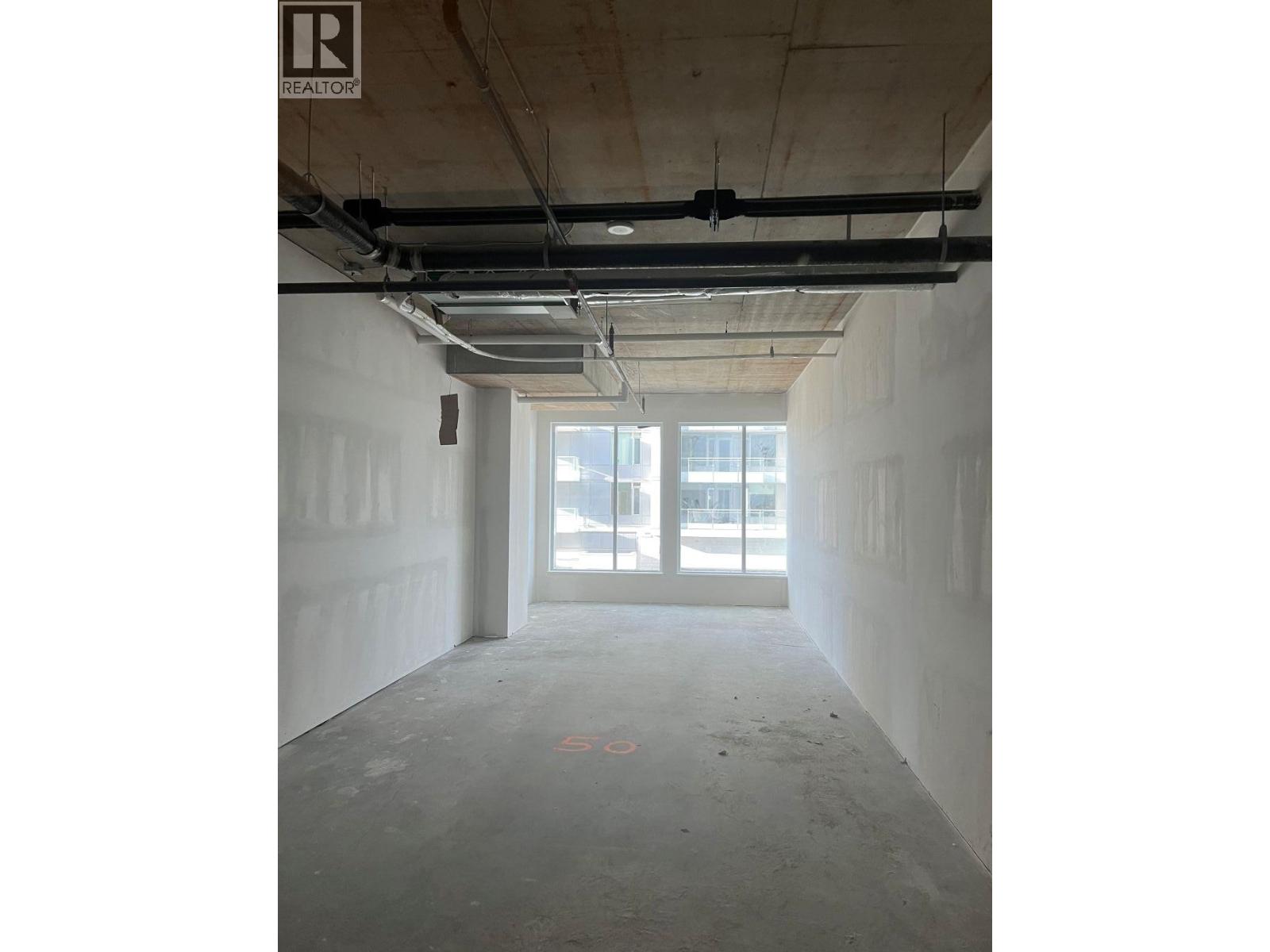 431 6378 Silver Avenue Property Photo 7