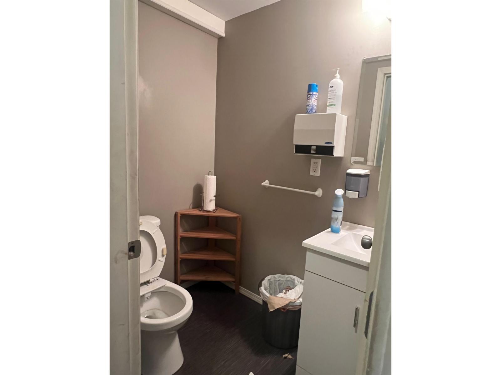 42232 Yarrow Central Road Property Photo 9