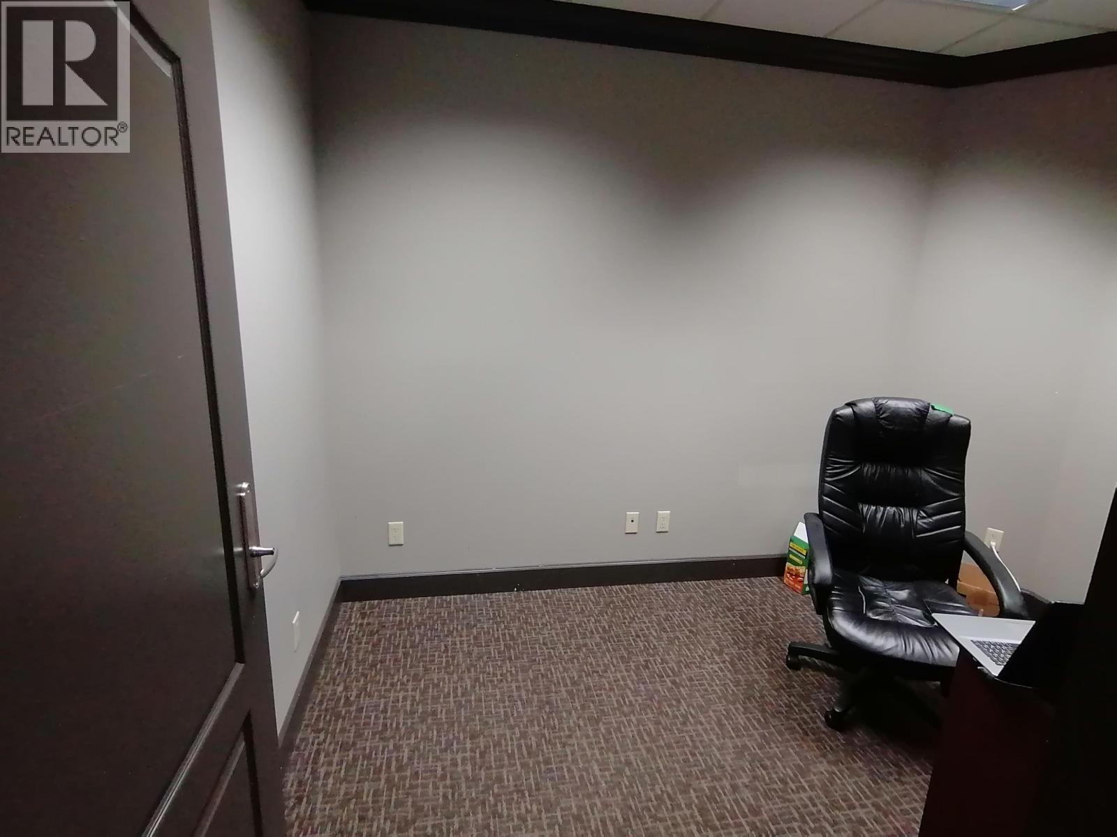 100 6660 Graybar Property Photo 10