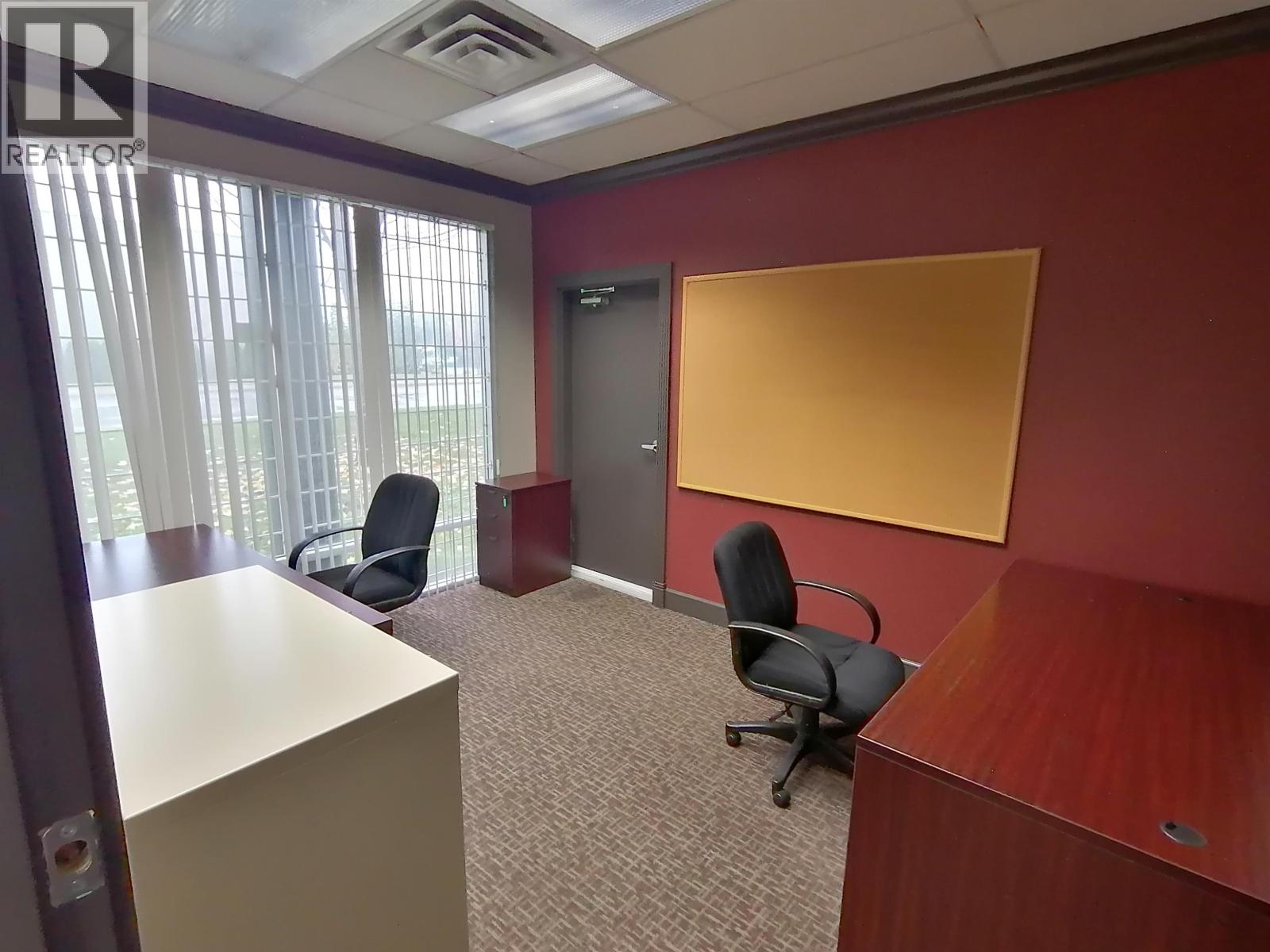 100 6660 Graybar Property Photo 12