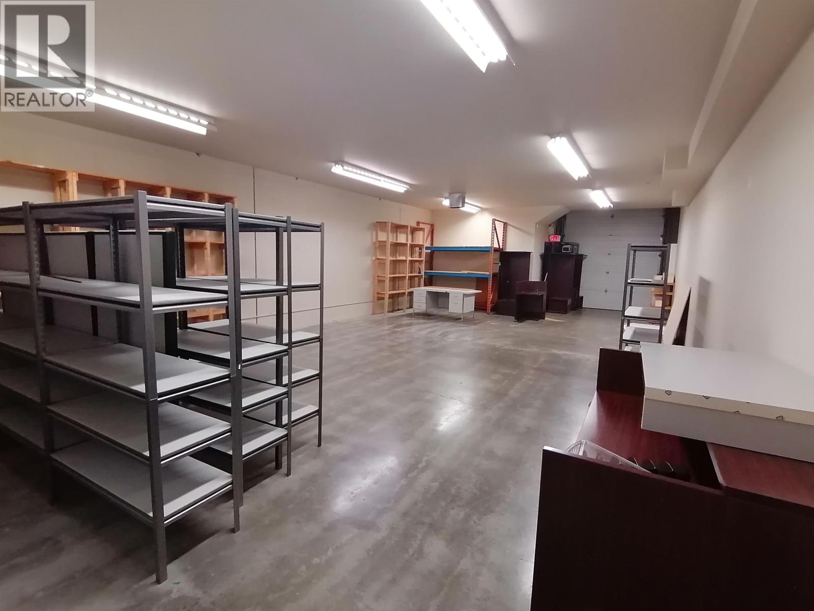 100 6660 Graybar Property Photo 14