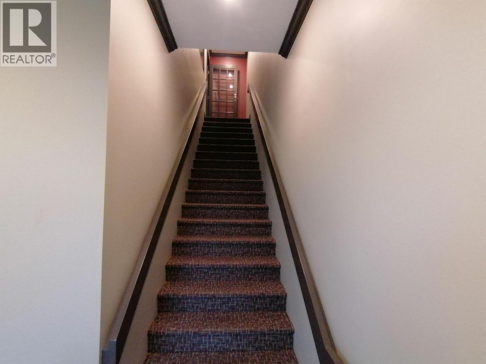 100 6660 Graybar Property Photo 15