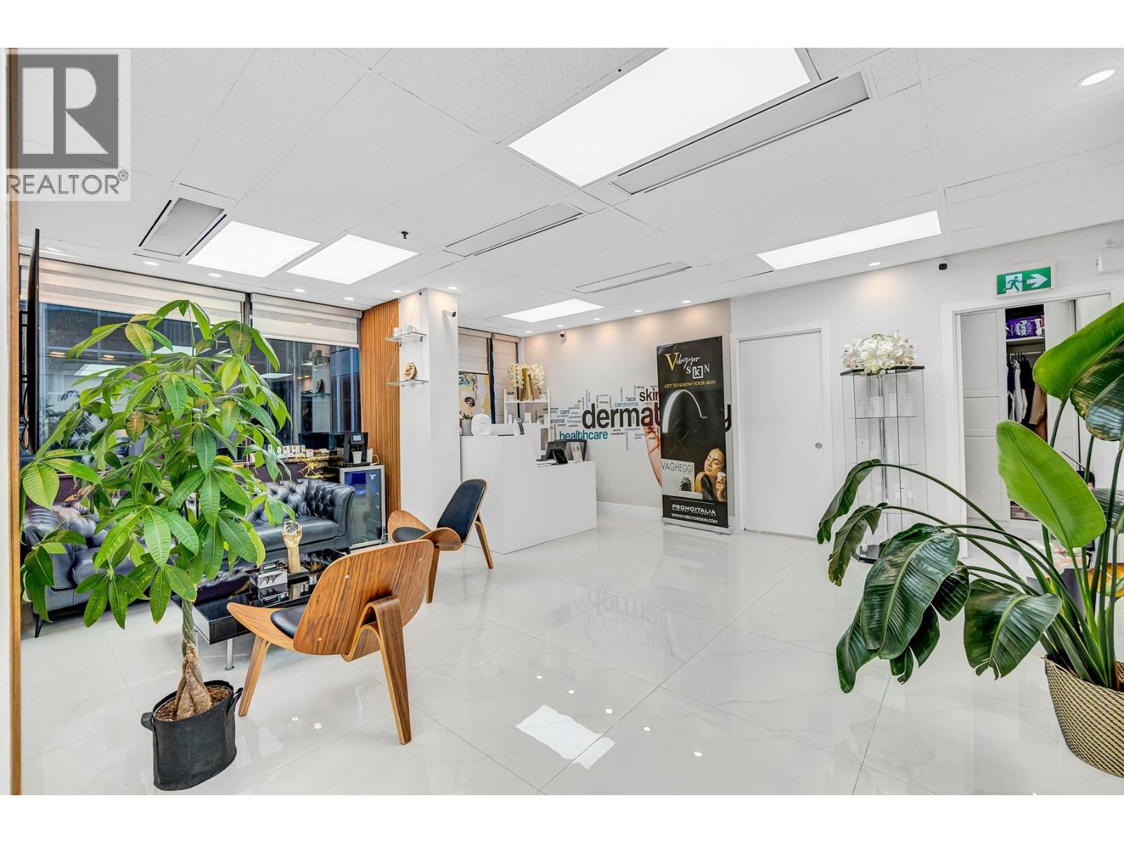 C8073859 Property Photo 1