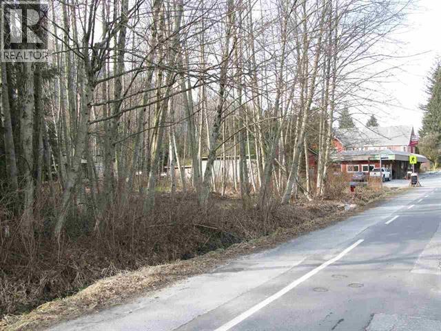 41655 Government Road Property Photo 5