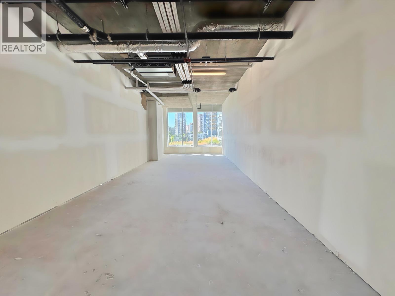 427 6378 Silver Avenue Property Photo 7