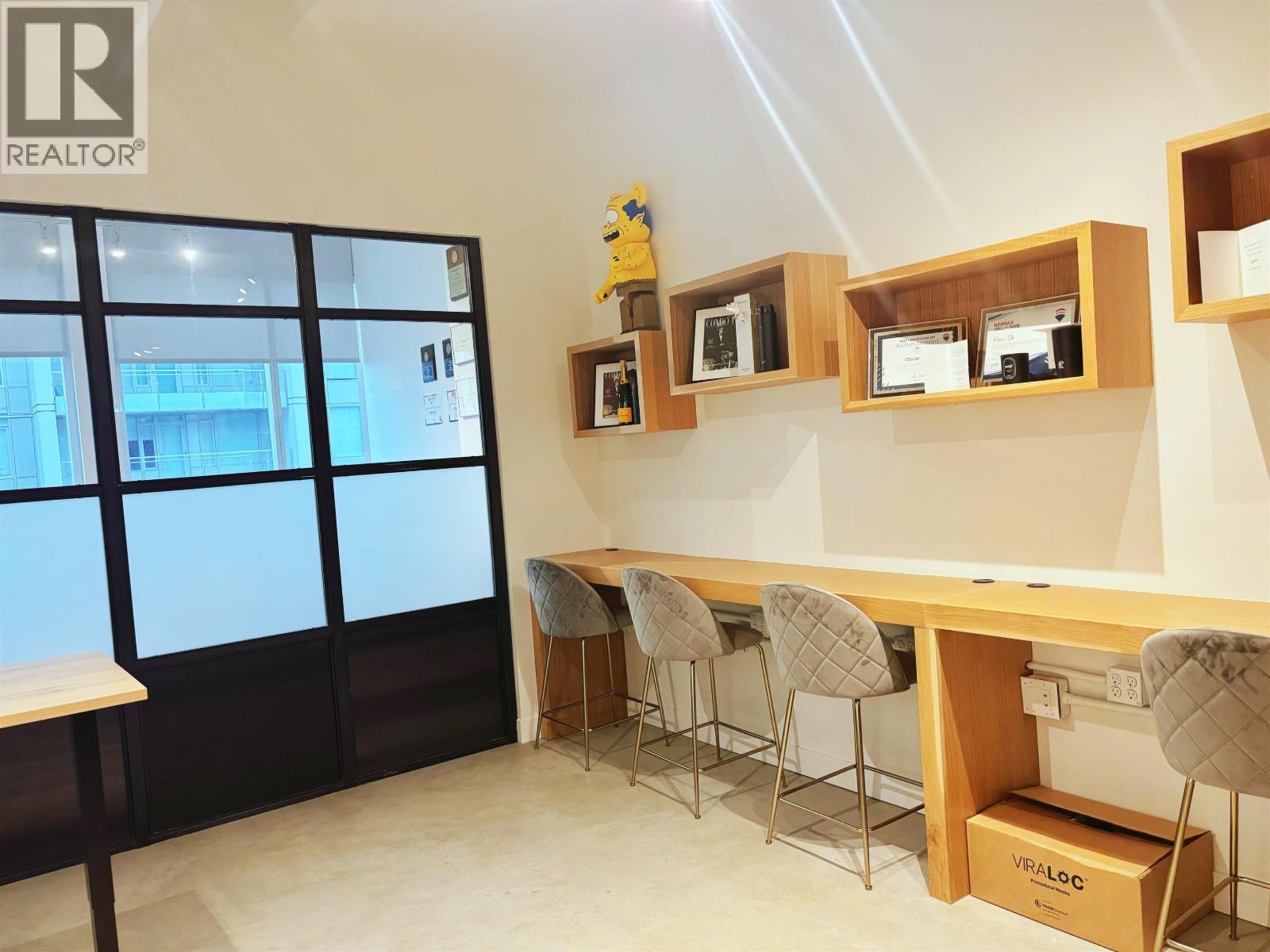 631 6378 Silver Avenue Property Photo 10