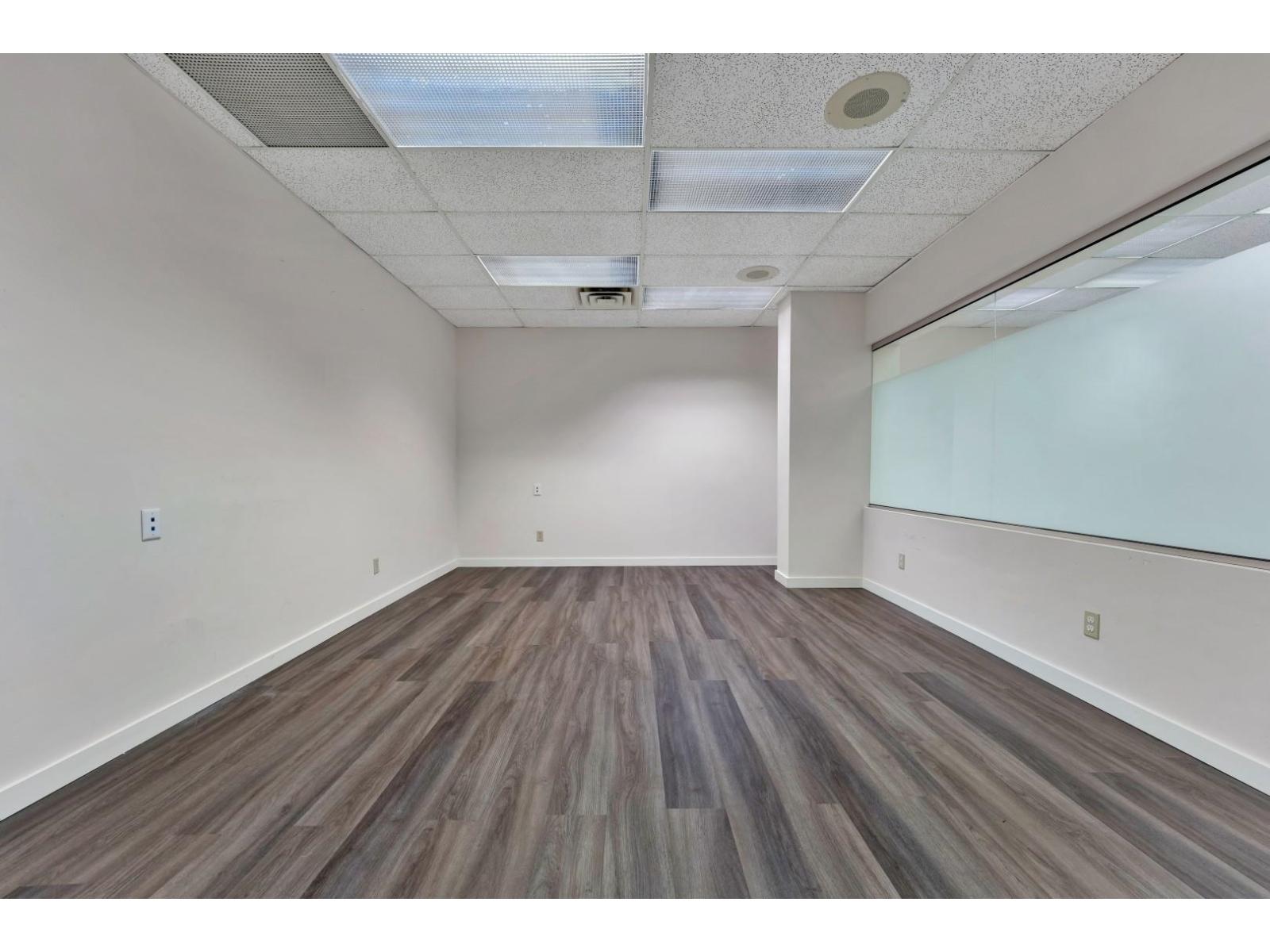404 11861 88th Avenue Property Photo 6