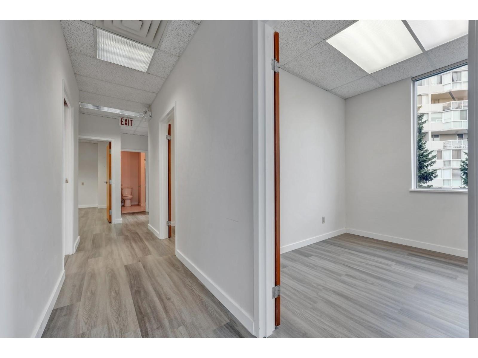404 11861 88th Avenue Property Photo 17