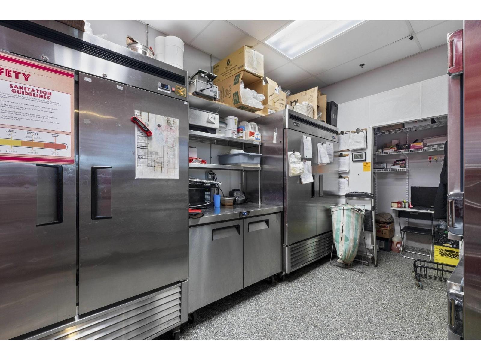 155 16050 24 Avenue Property Photo 17