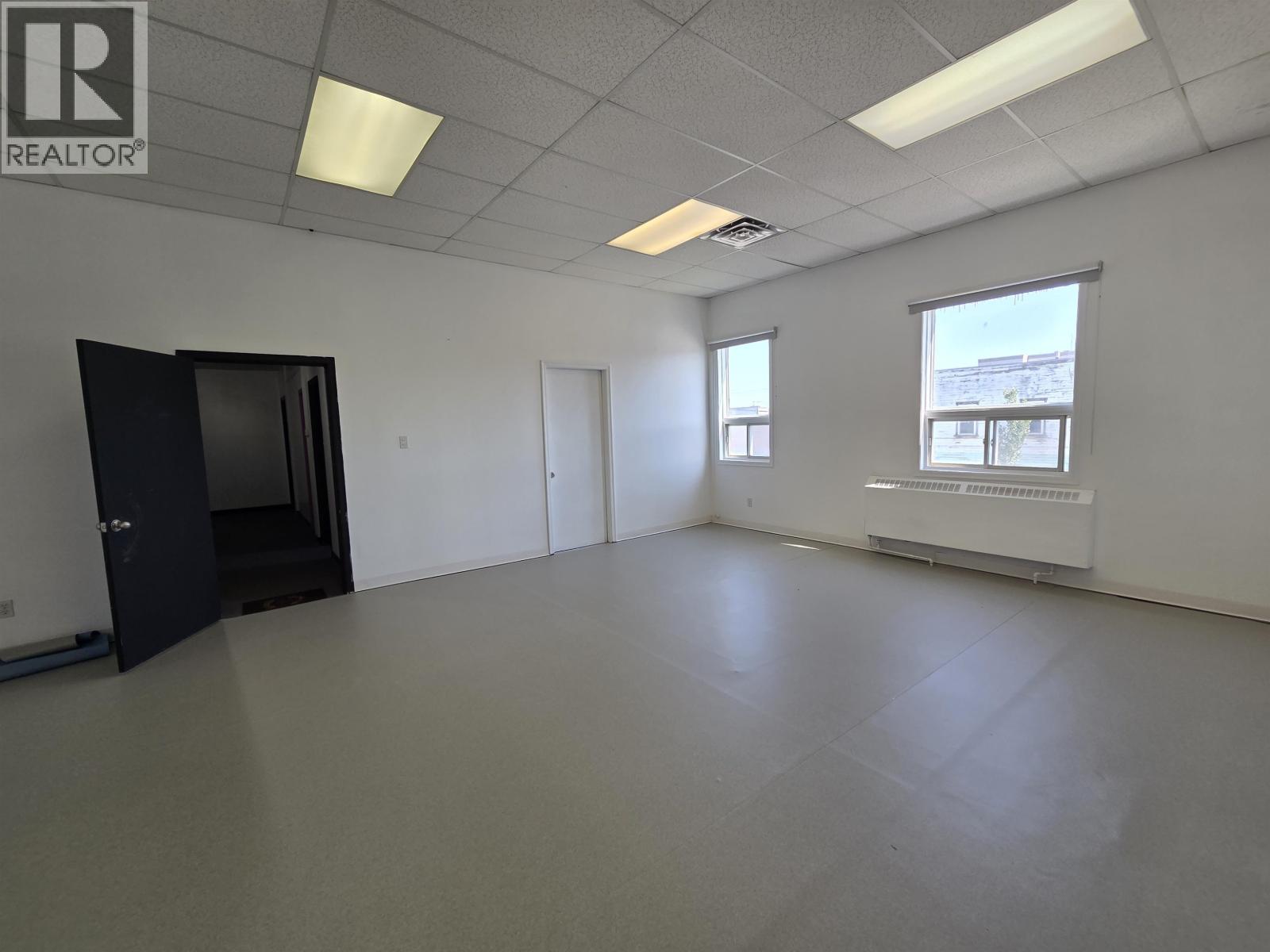 1210 3rd Avenue Property Photo 17