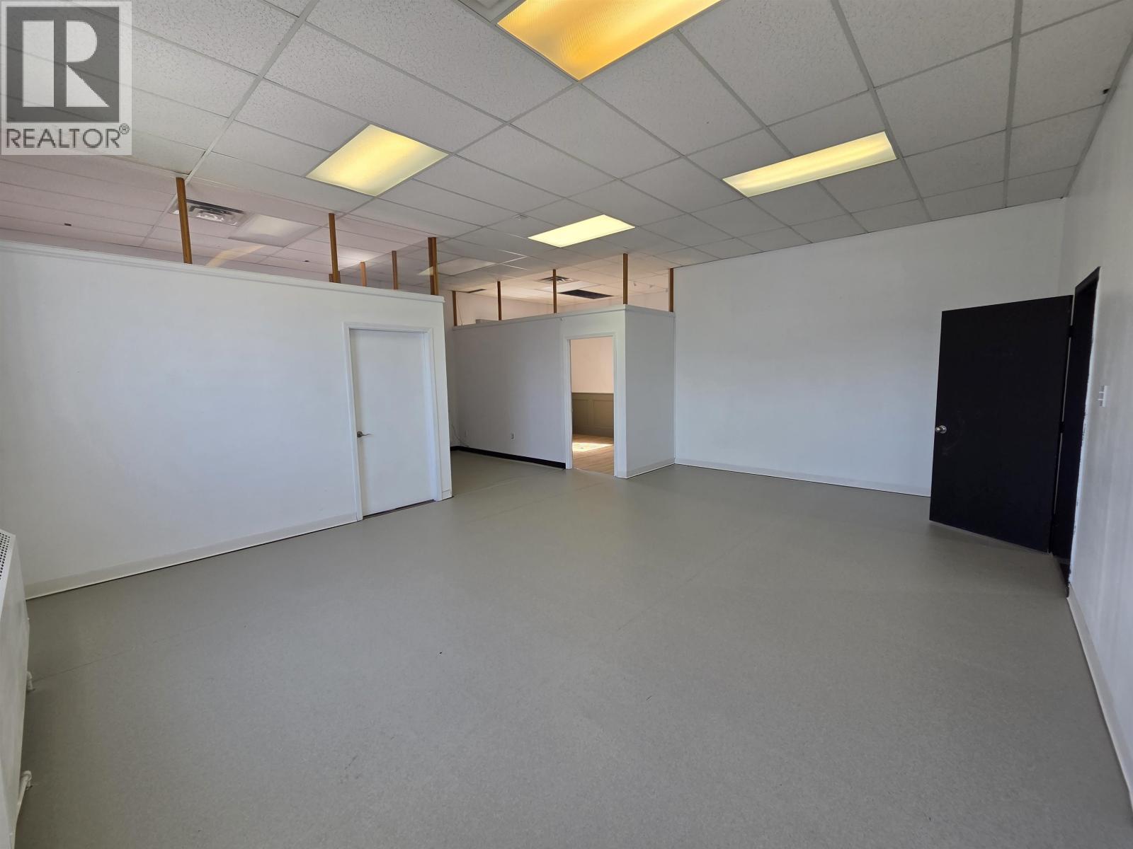 1210 3rd Avenue Property Photo 18