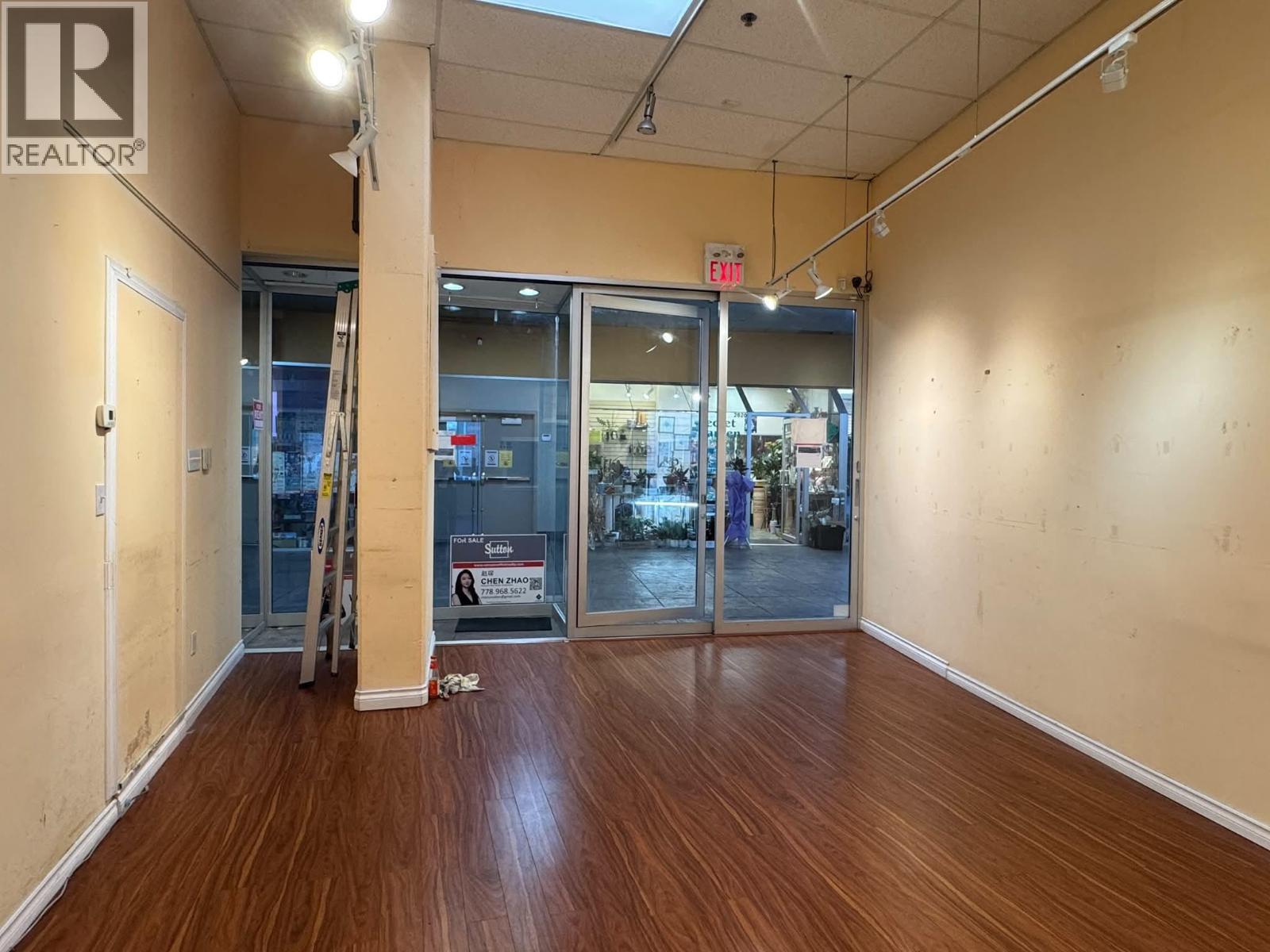 2612 4500 Kingsway Property Photo 6