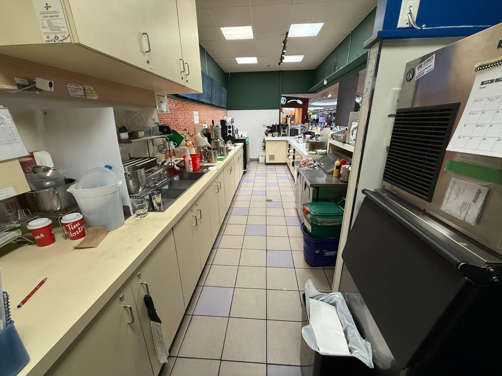 #a01034a 1701 152 Street Property Photo 3