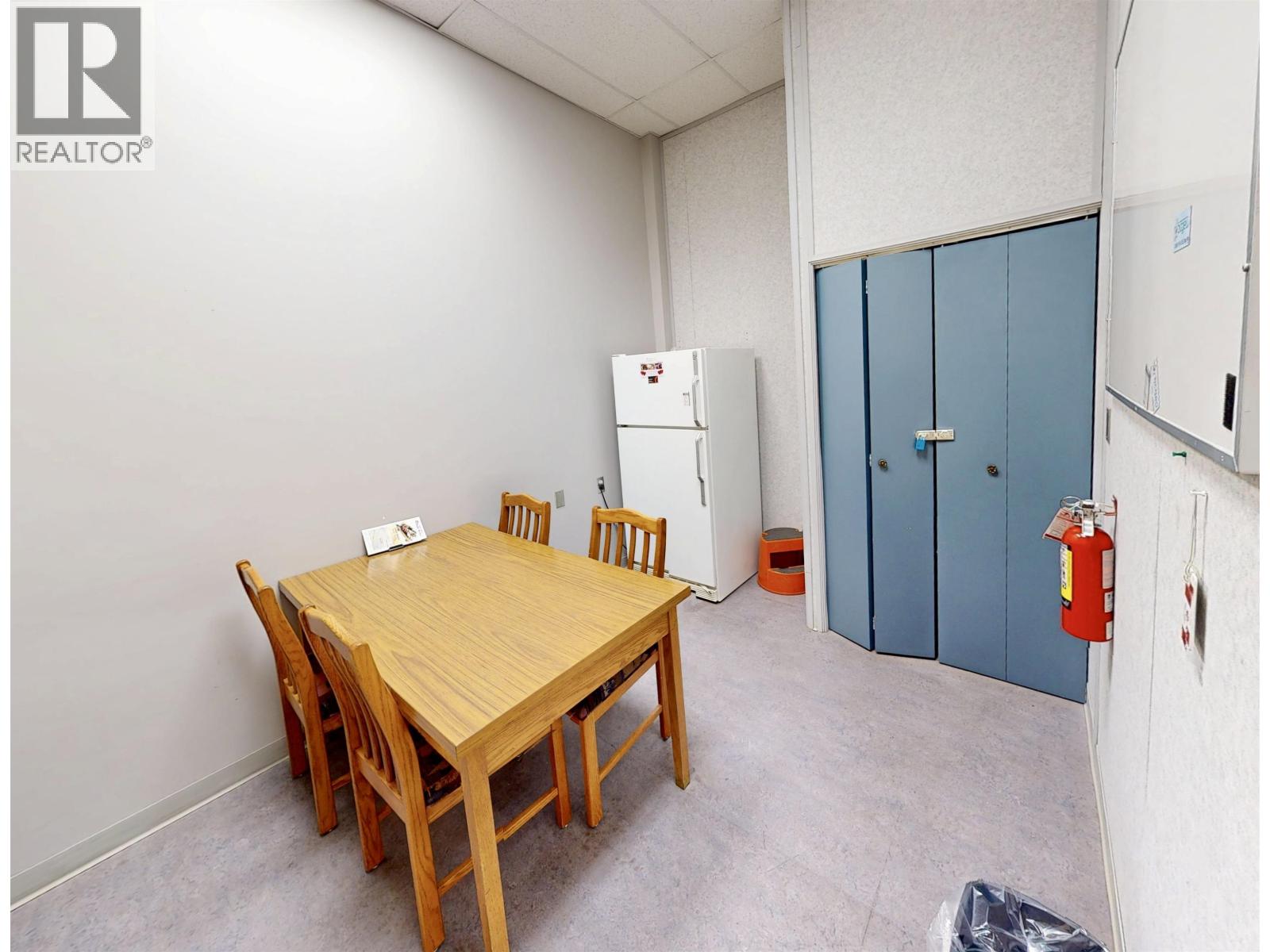 10039 100 Street Property Photo 20