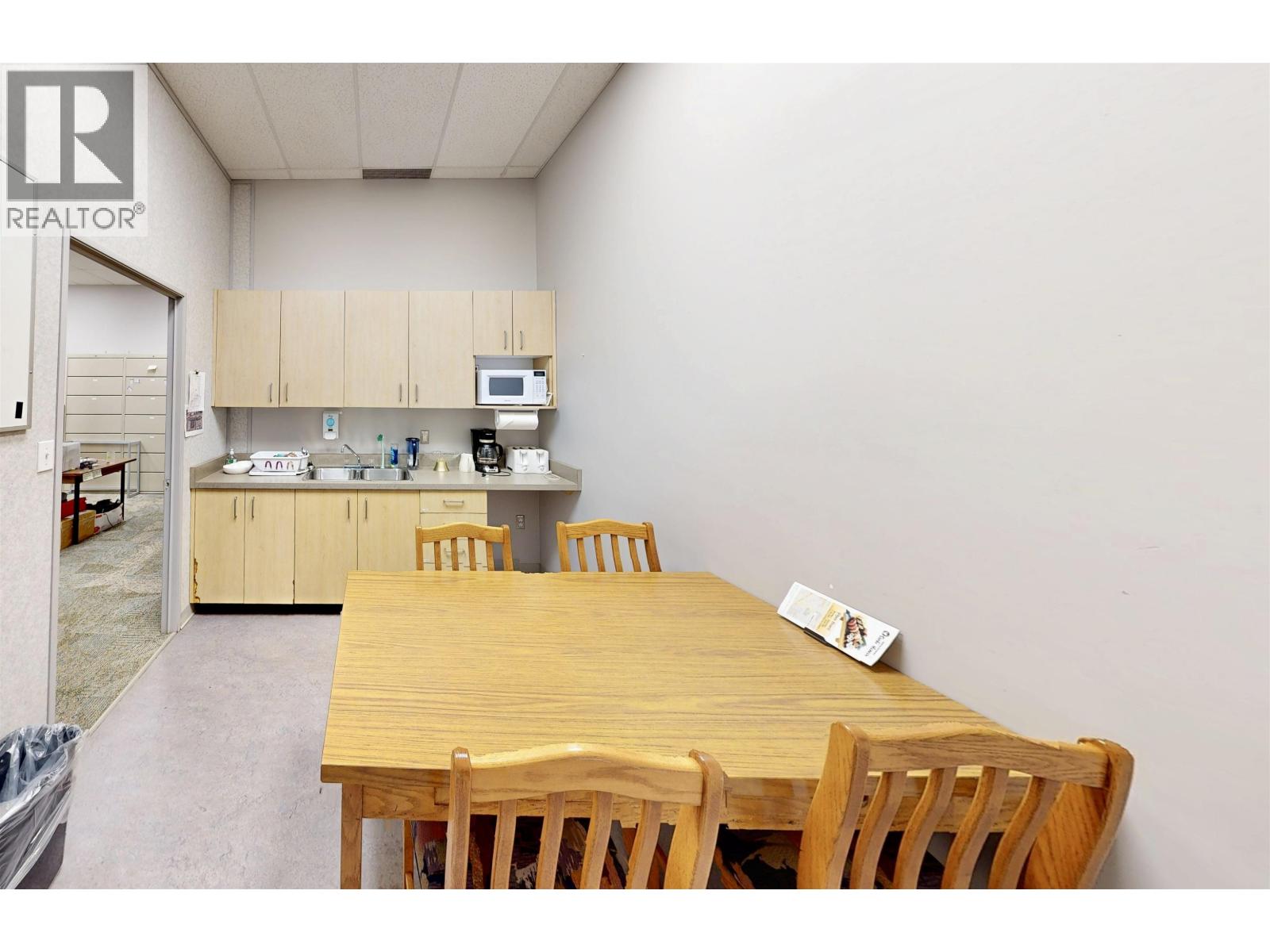 10039 100 Street Property Photo 20