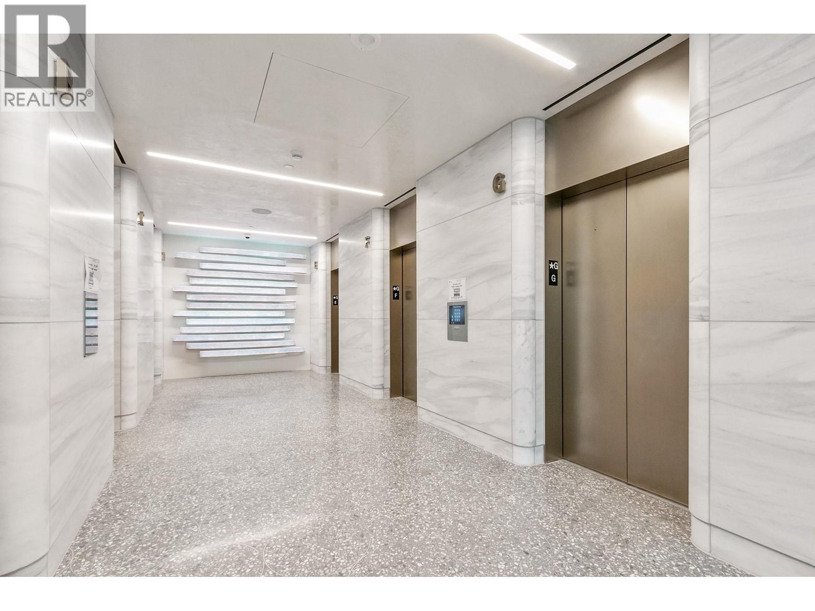 1610 320 Granville Street Property Photo 6
