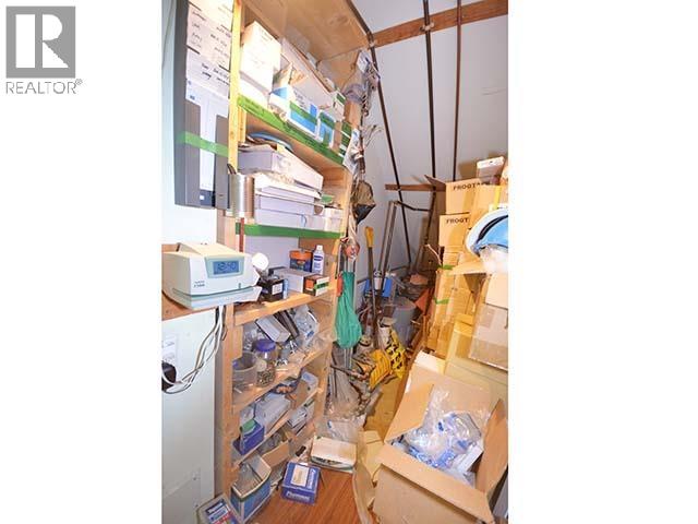 140 2981 Simpson Road Property Photo 16