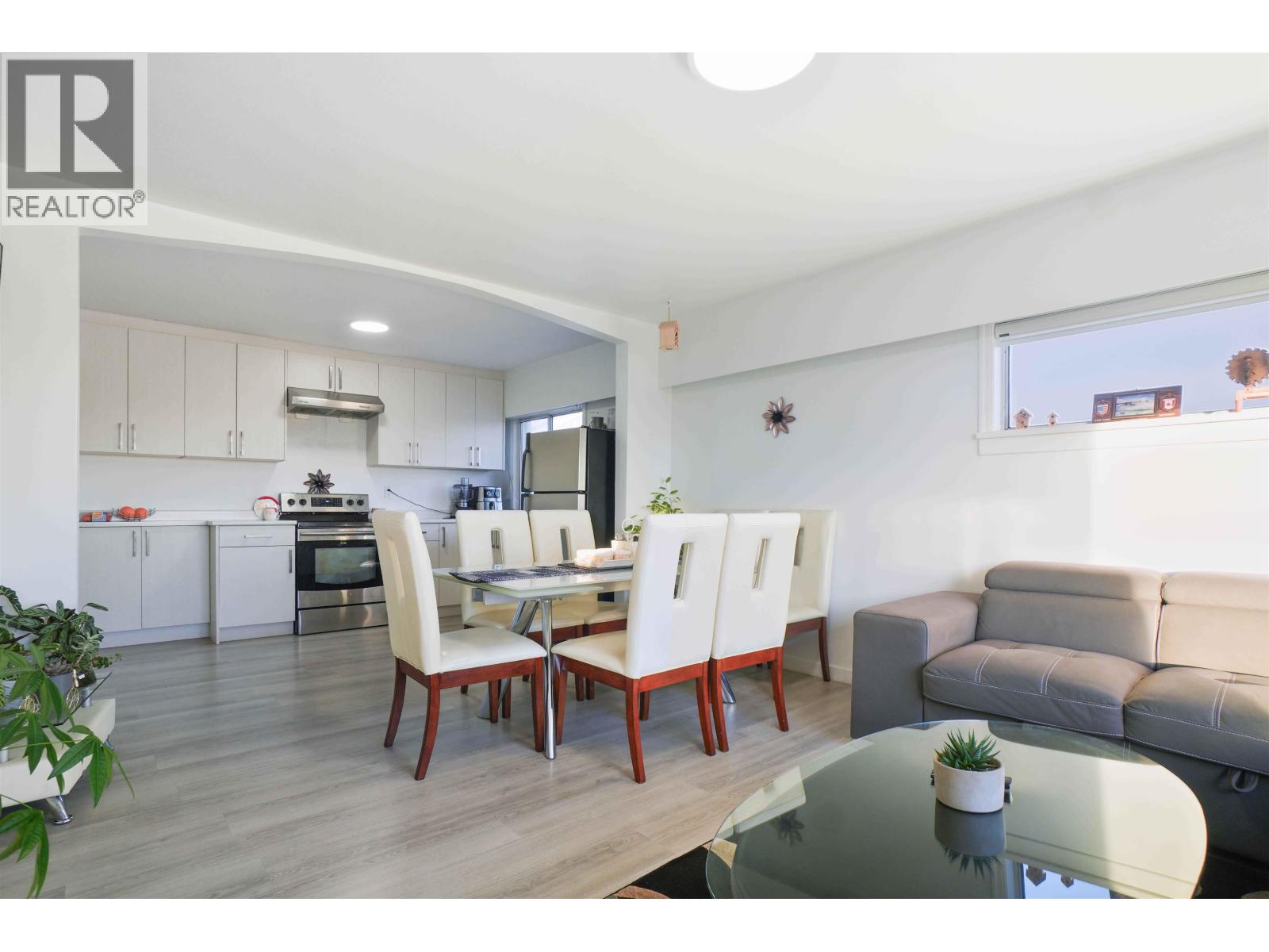 10641 Ladner Trunk Road Property Photo 14