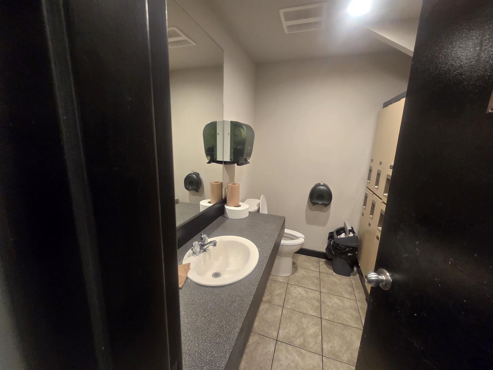 10194 152 Street Property Photo 23