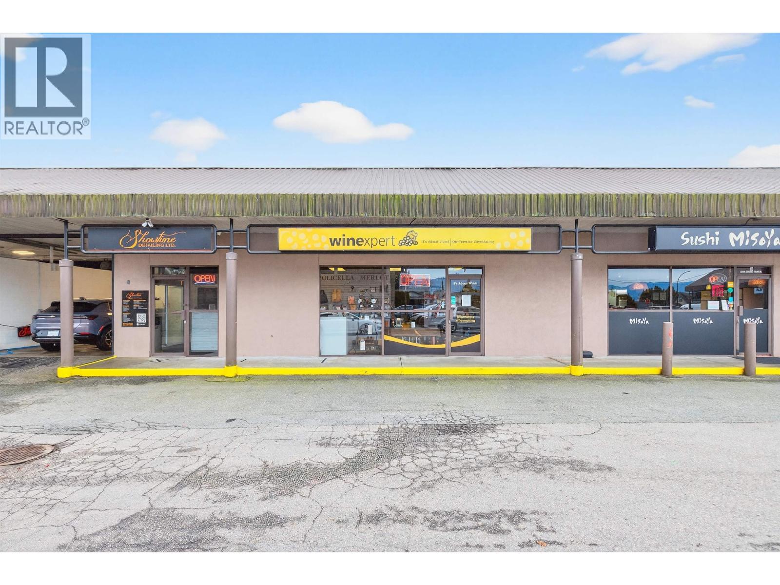 2 20306 Dewdney Trunk Road Property Photo 8