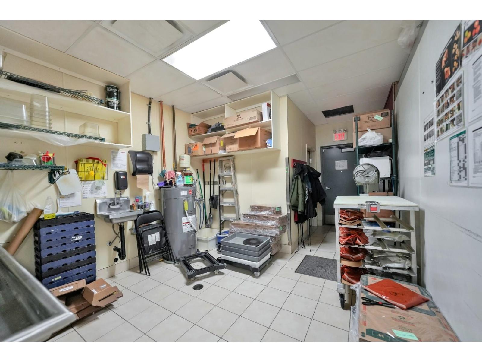8249 Eagle Landing Parkway #406 Property Photo 13