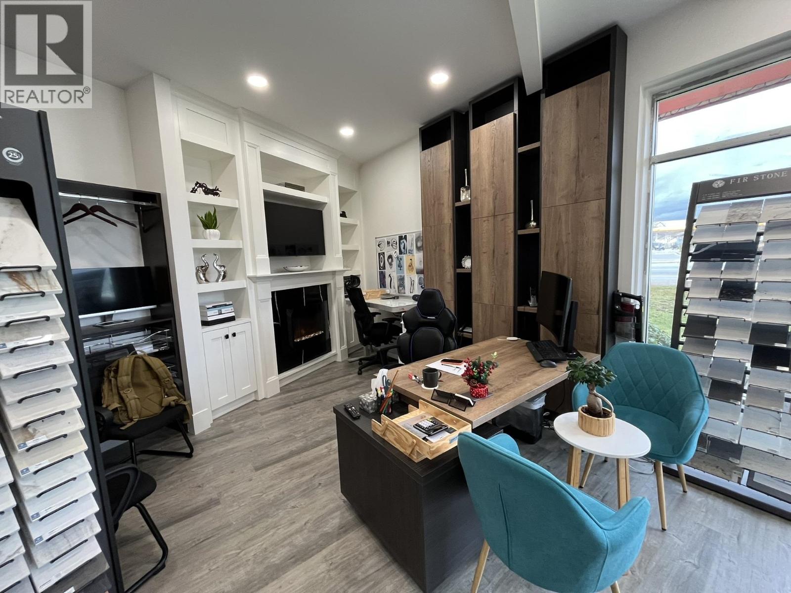 6 20214 Lougheed Highway Property Photo 11