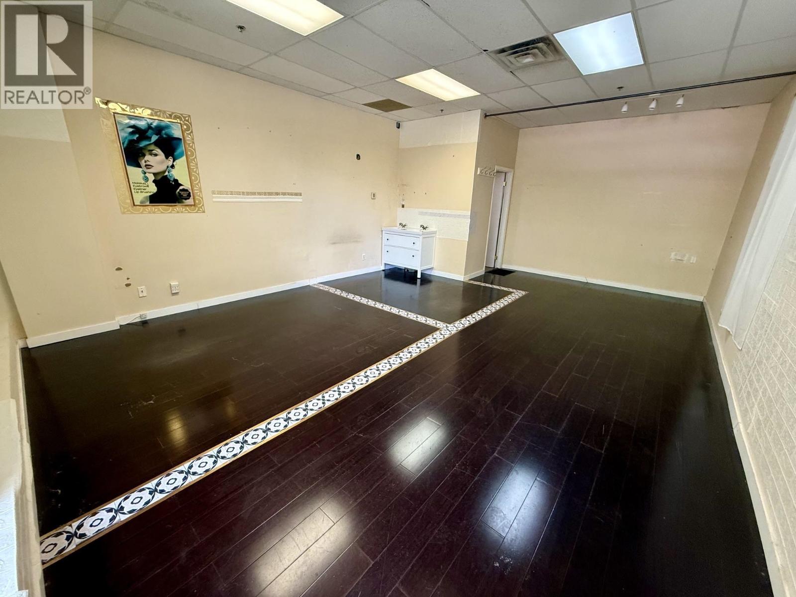 1270 8888 Odlin Crescent Property Photo 2