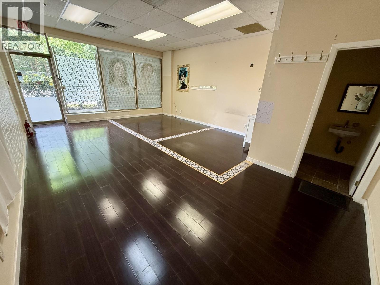 1270 8888 Odlin Crescent Property Photo 5