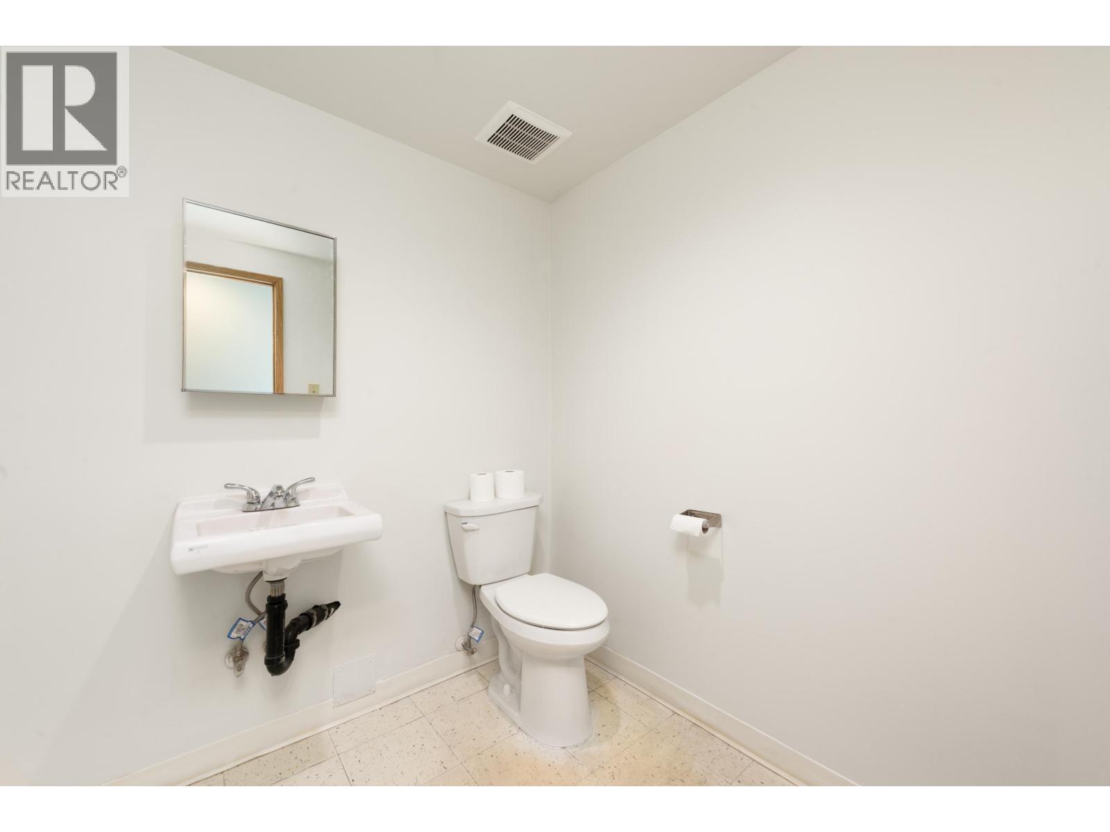 4 11191 Horseshoe Way Property Photo 12
