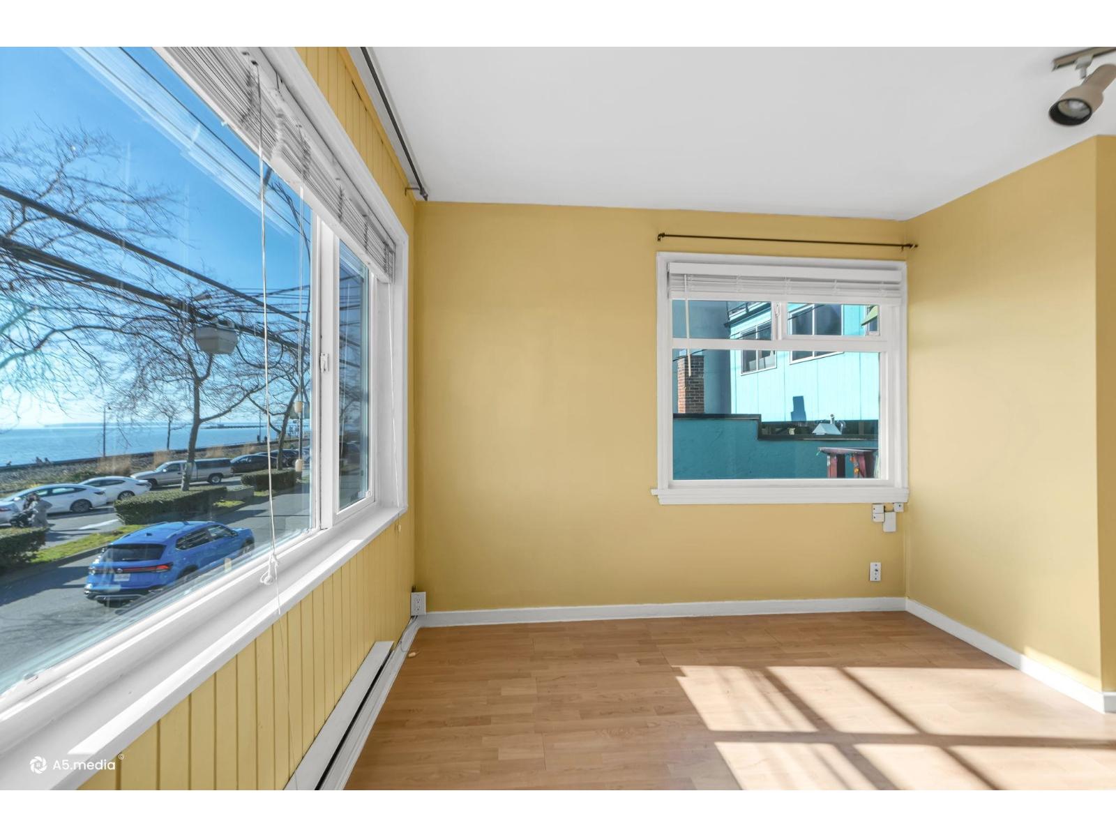 15517 Marine Drive Property Photo 16