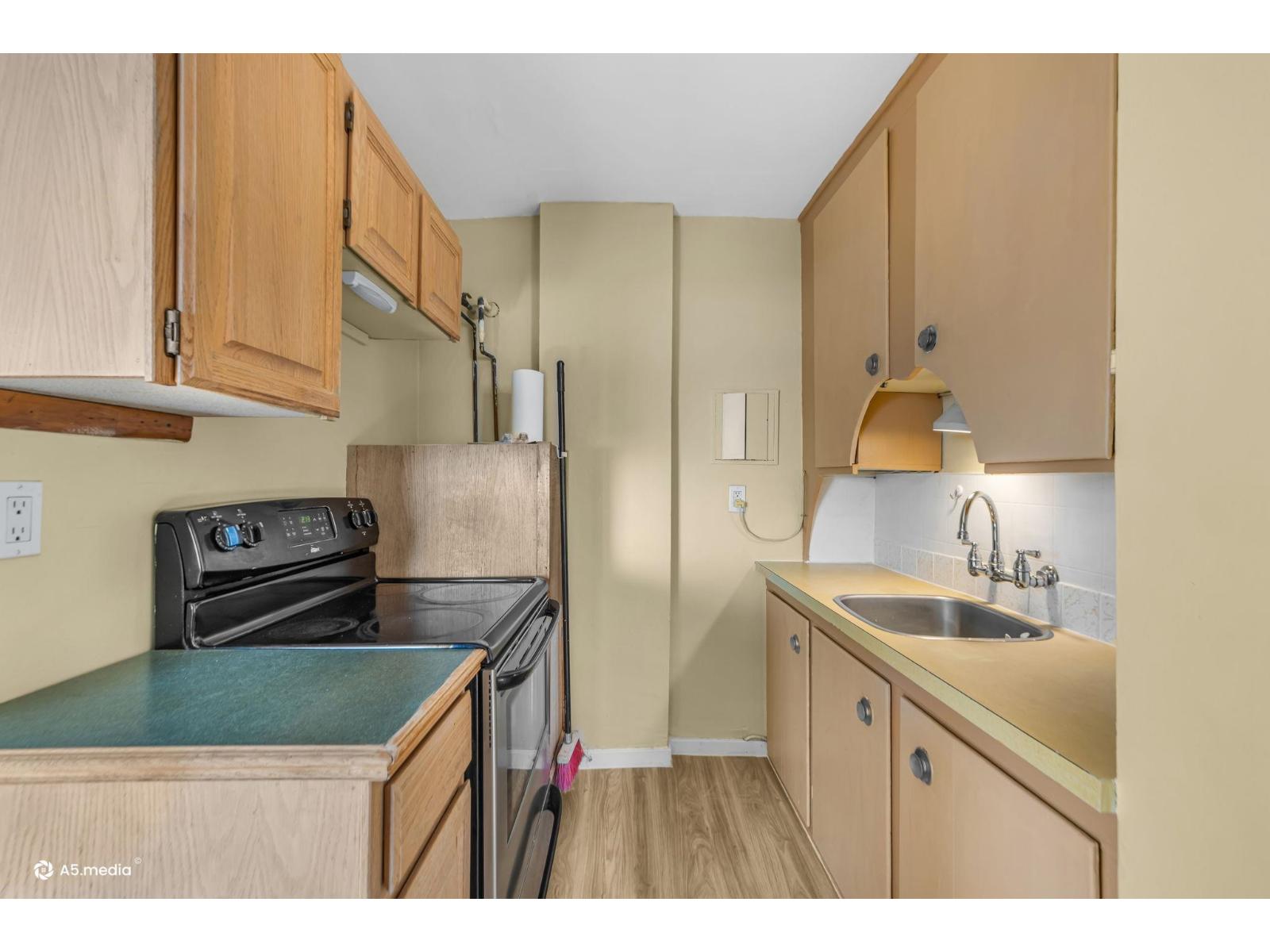 15517 Marine Drive Property Photo 18