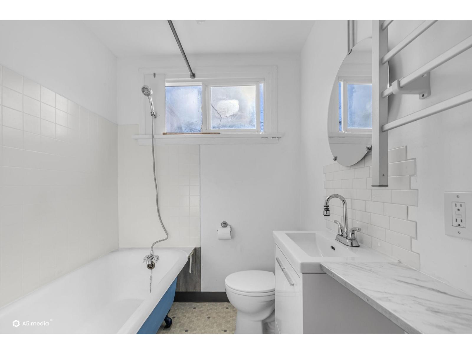 15517 Marine Drive Property Photo 32