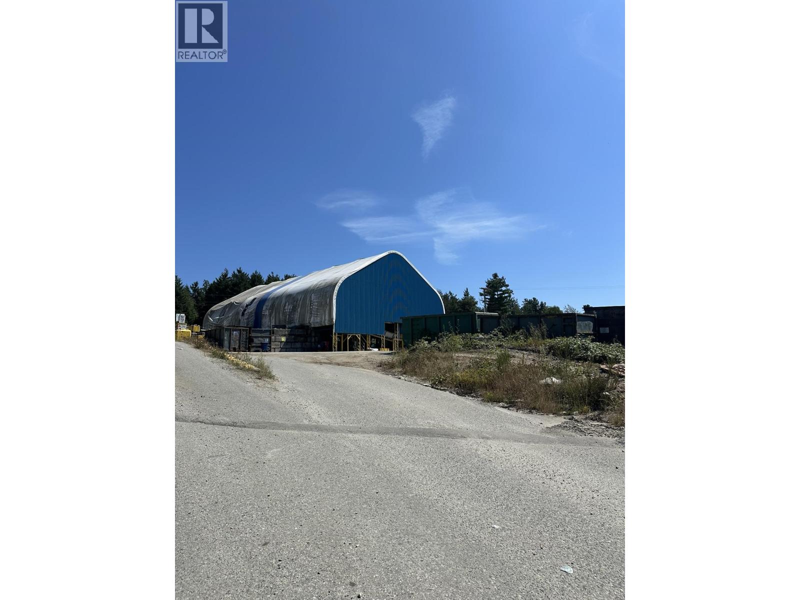 5926 Sechelt Inlet Road Property Photo 6