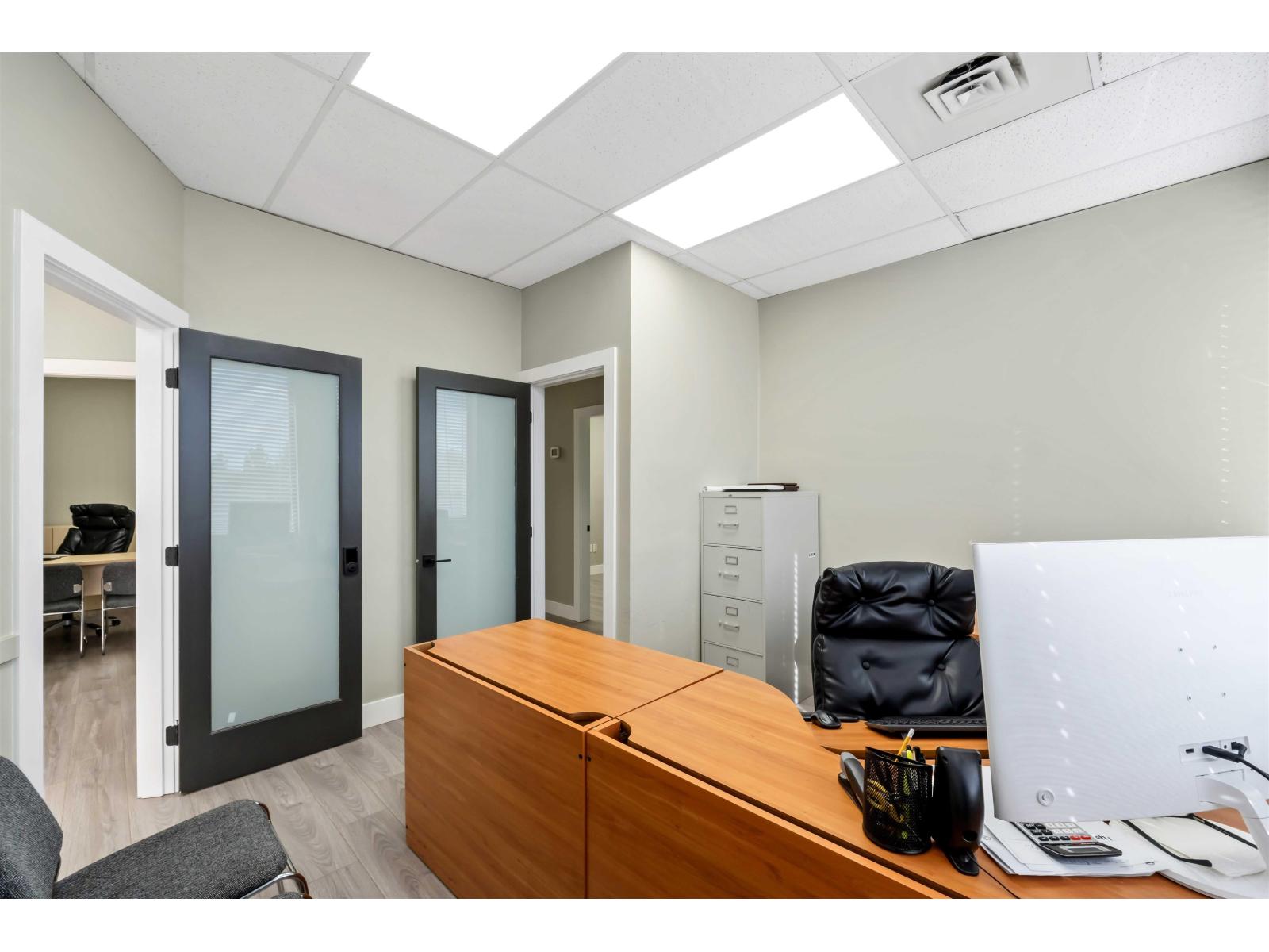 205 31549 South Fraser Way Property Photo 17