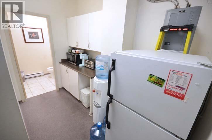 208 2680 Shell Road Property Photo 12