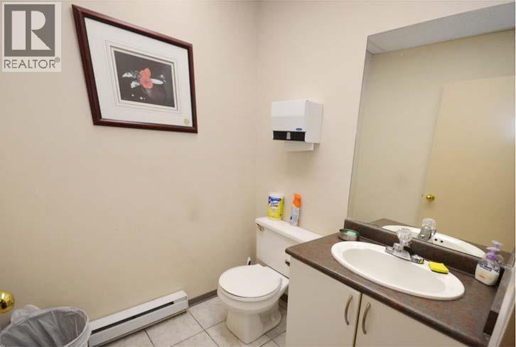 208 2680 Shell Road Property Photo 13