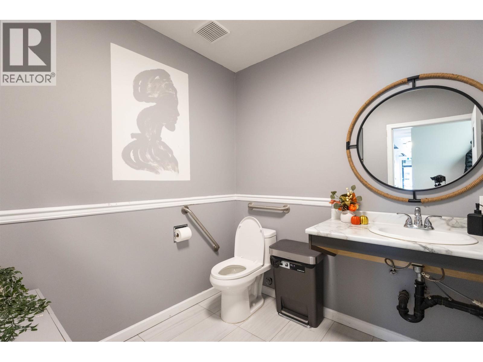 6653 Main Street Property Photo 12