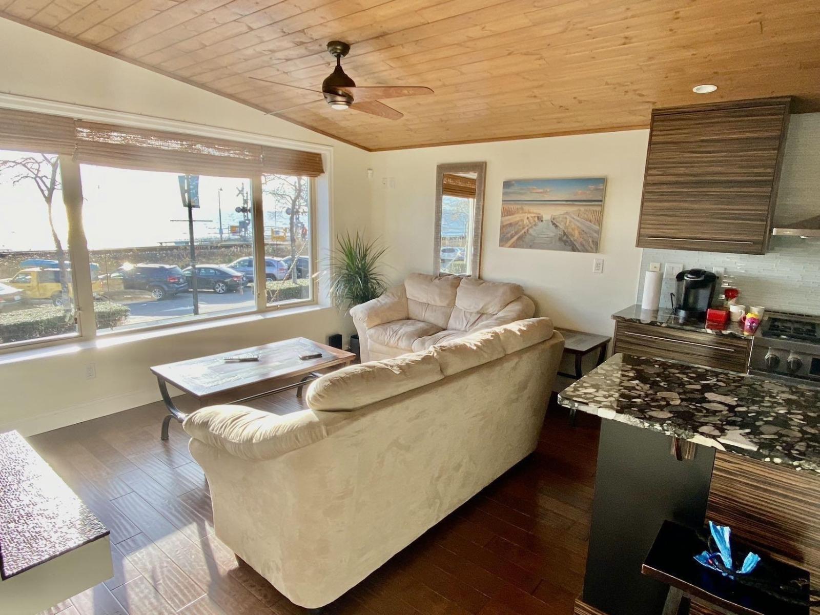 15491 Marine Drive Property Photo 13