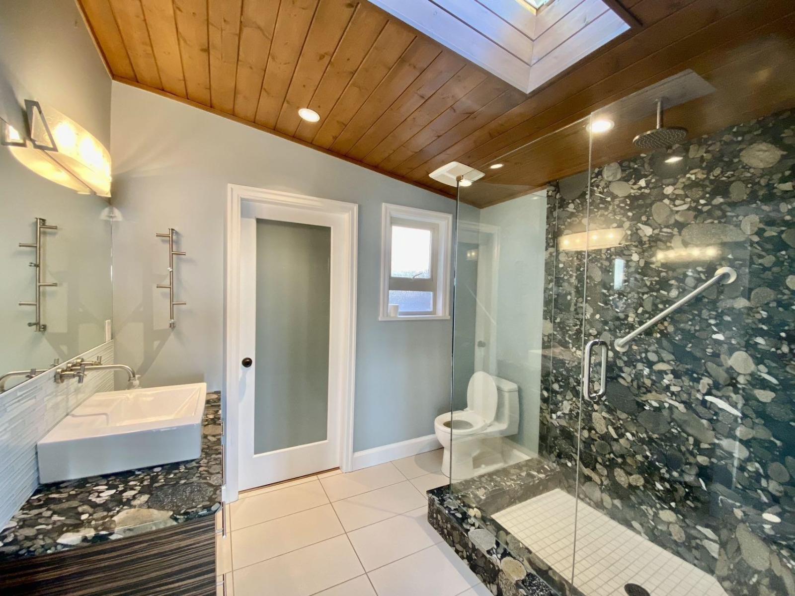 15491 Marine Drive Property Photo 16