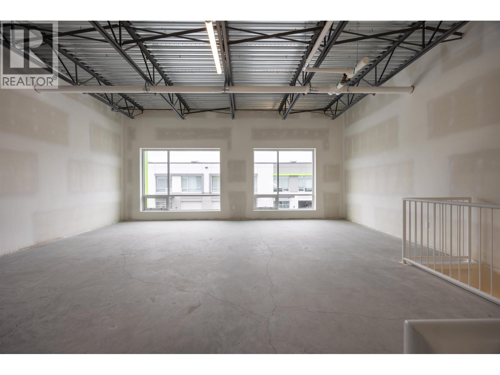 155 951 E Kent Avenue North Property Photo 11