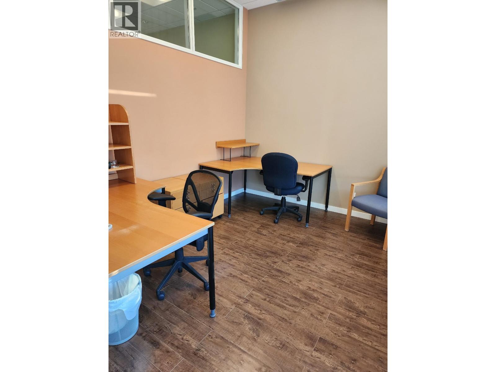 255 8600 Cambie Road Property Photo 5