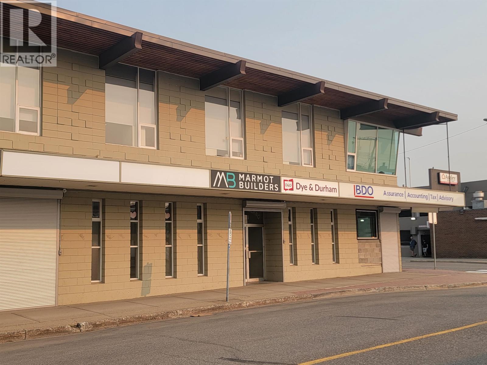 401 Quebec Street Property Photo 7