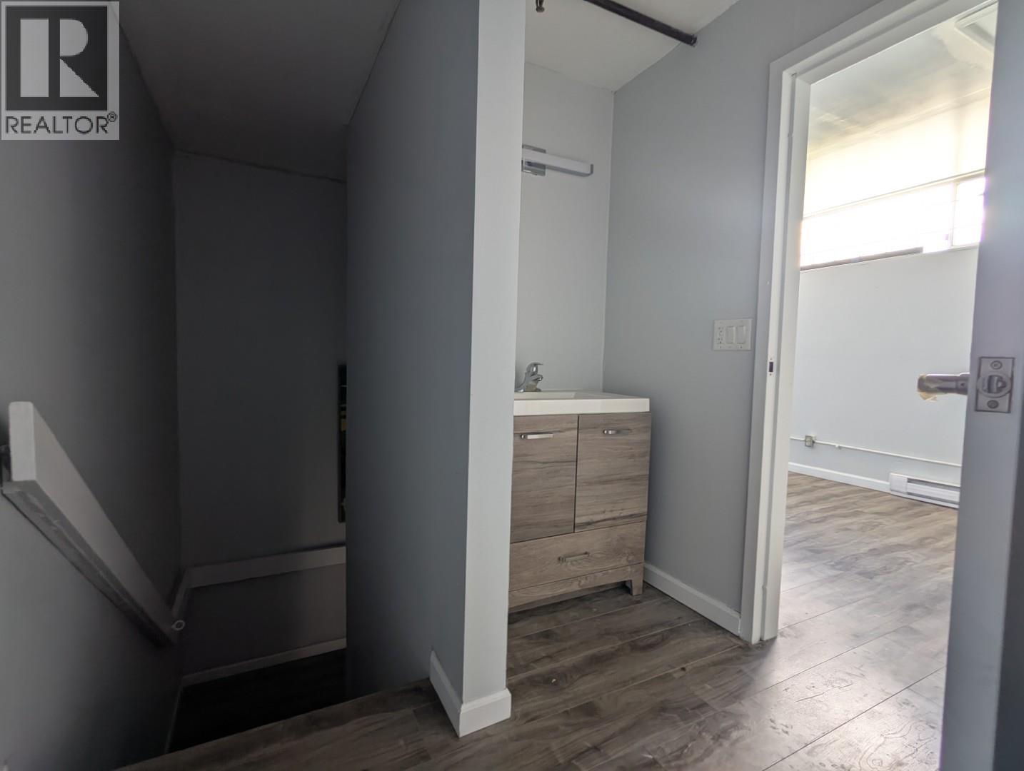 9121 Shaughnessy Street Property Photo 24