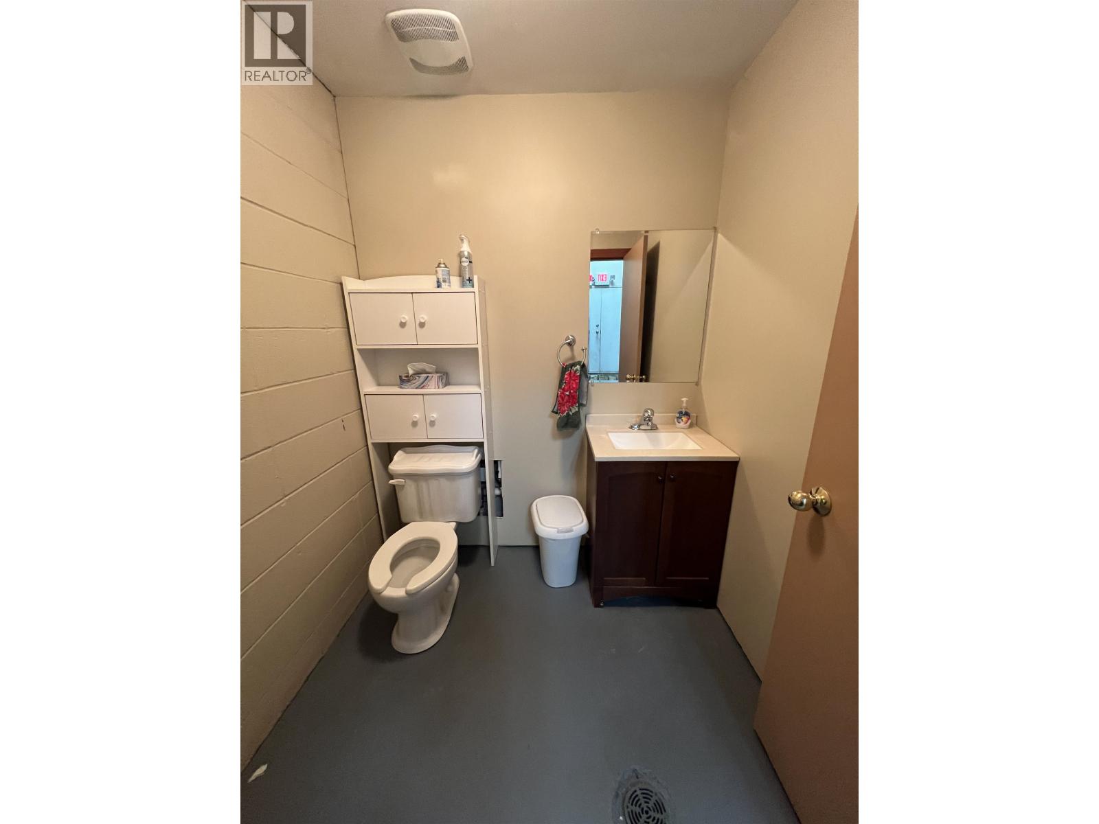 5012 N 50 Avenue Property Photo 26