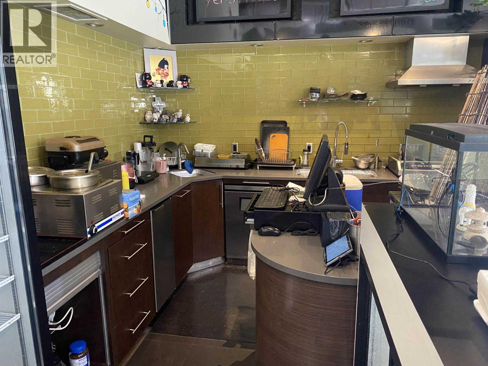 41 6th Street Property Photo 13